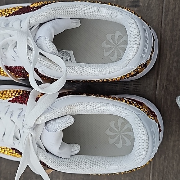 Kansas City Chiefs Women's Nike Custom Sneakers sz 6.5 - Picture 7 of 9